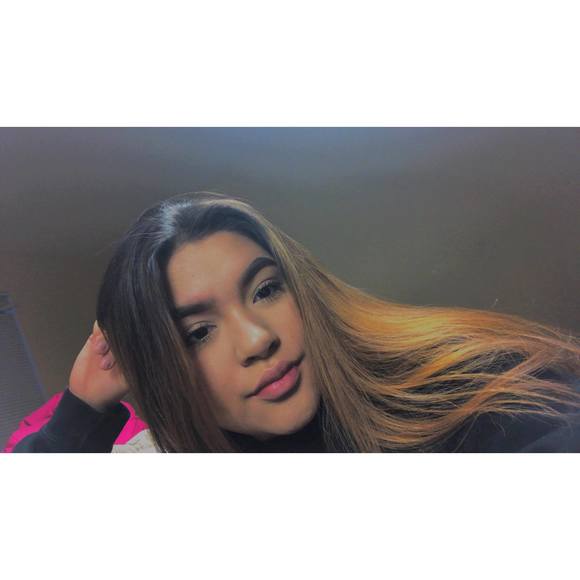 Meet your Posher, Ashanti - Picture 1 of 1